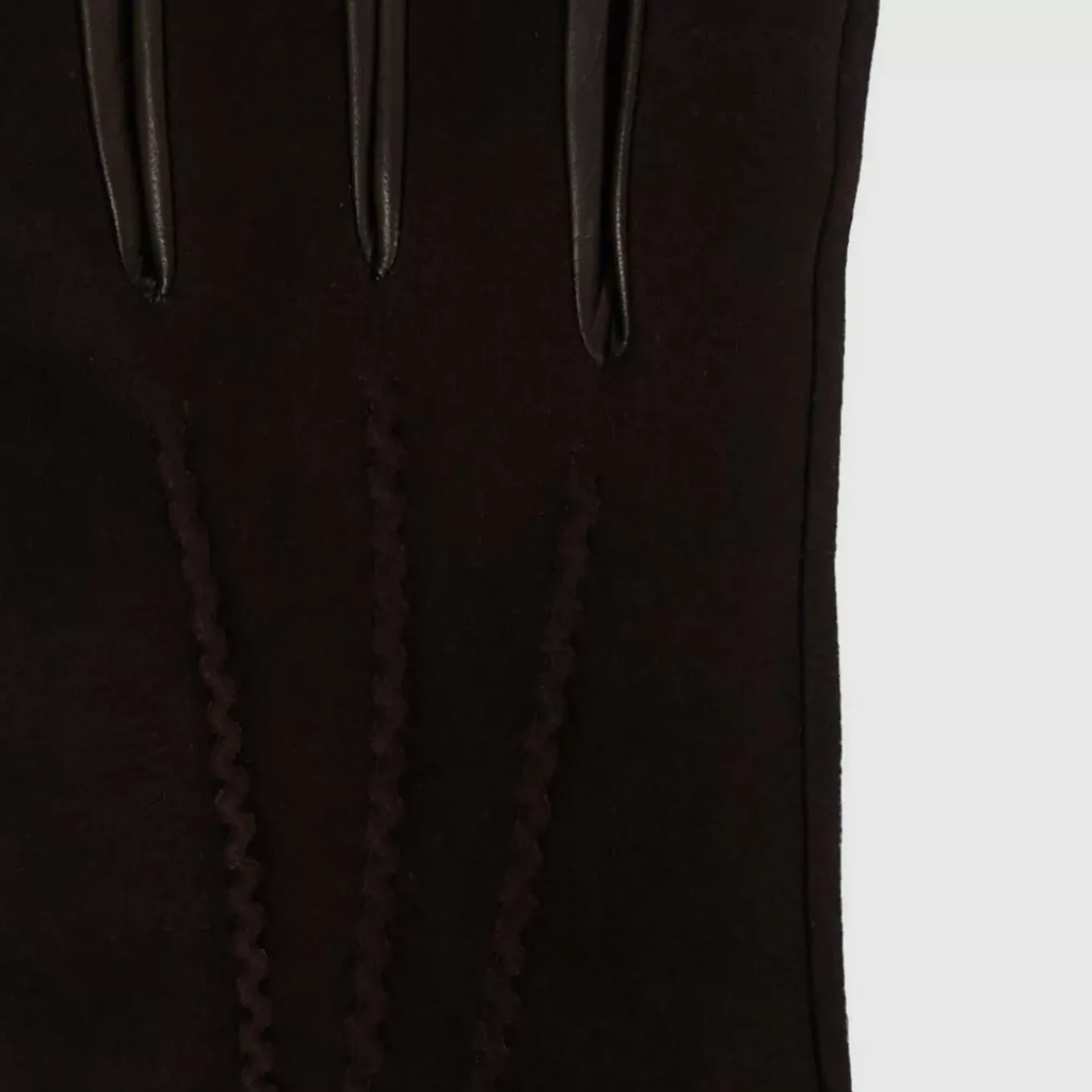 Classic Trim Glove
