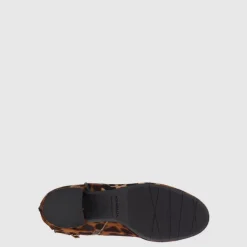 Leonora